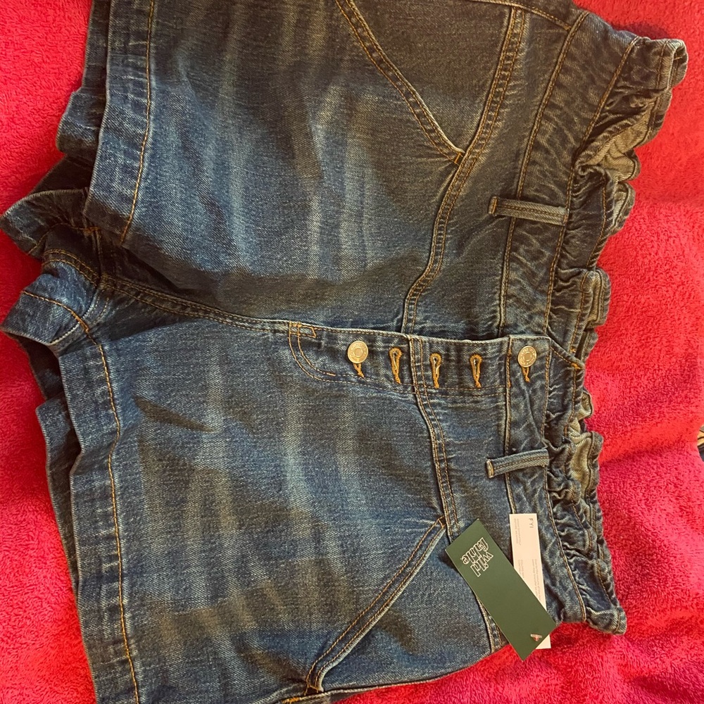 Wild Fable Paperbag Jean Shorts. ❤️